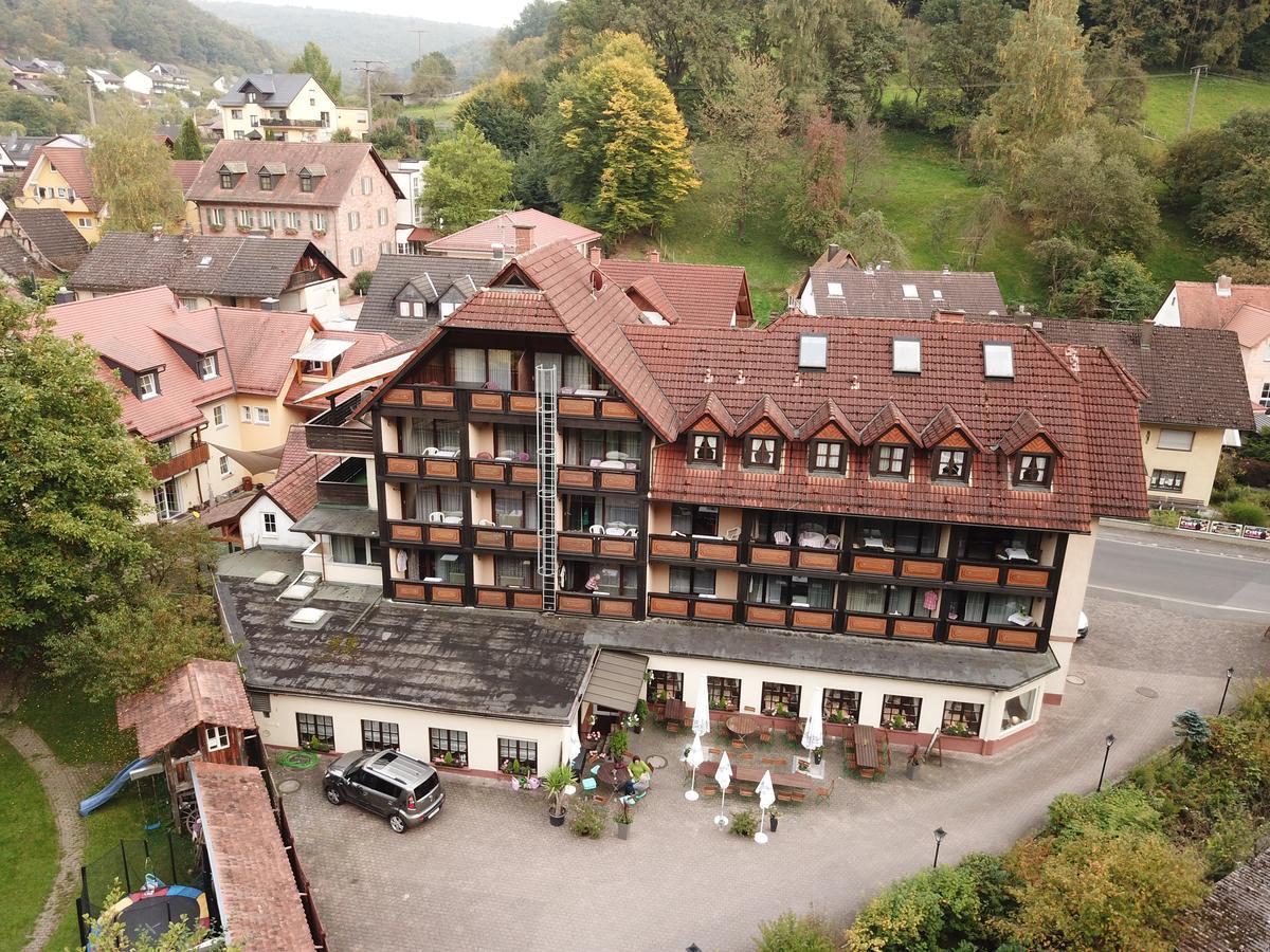 Landgasthof Zur Linde Heimbuchenthal Экстерьер фото
